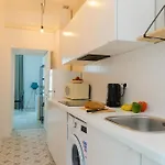 Apartment Shortstaypoland Krakowskie Przedmiescie *