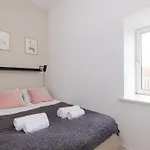 Shortstaypoland Krakowskie Przedmiescie
