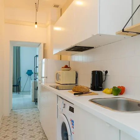 Apartment Shortstaypoland Krakowskie Przedmiescie *