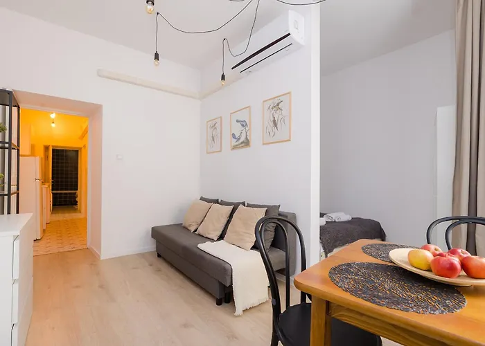 Apartamento Shortstaypoland Krakowskie Przedmiescie